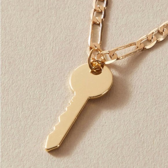 !!5 for $25 Gold Color Acrylic Key & Lock Necklace - Picture 2 of 6